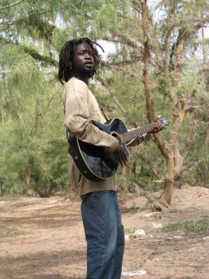 RESUME HISTORIQUE DE DREAD MAXIM AMAR